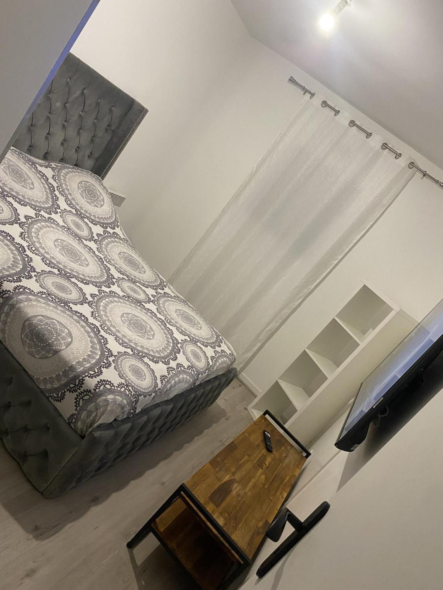 Dans Duplex - 12
