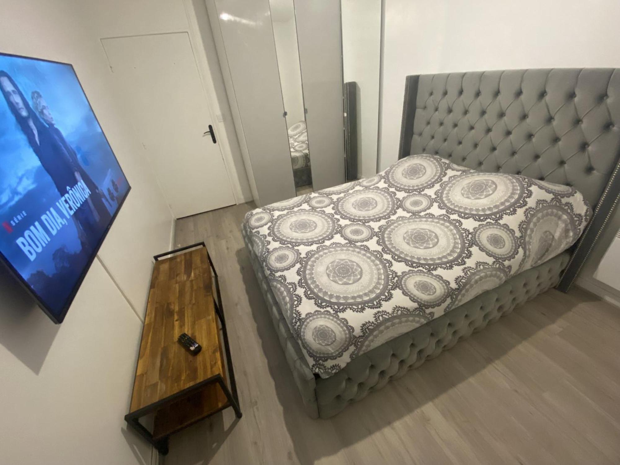 Dans Duplex - 12